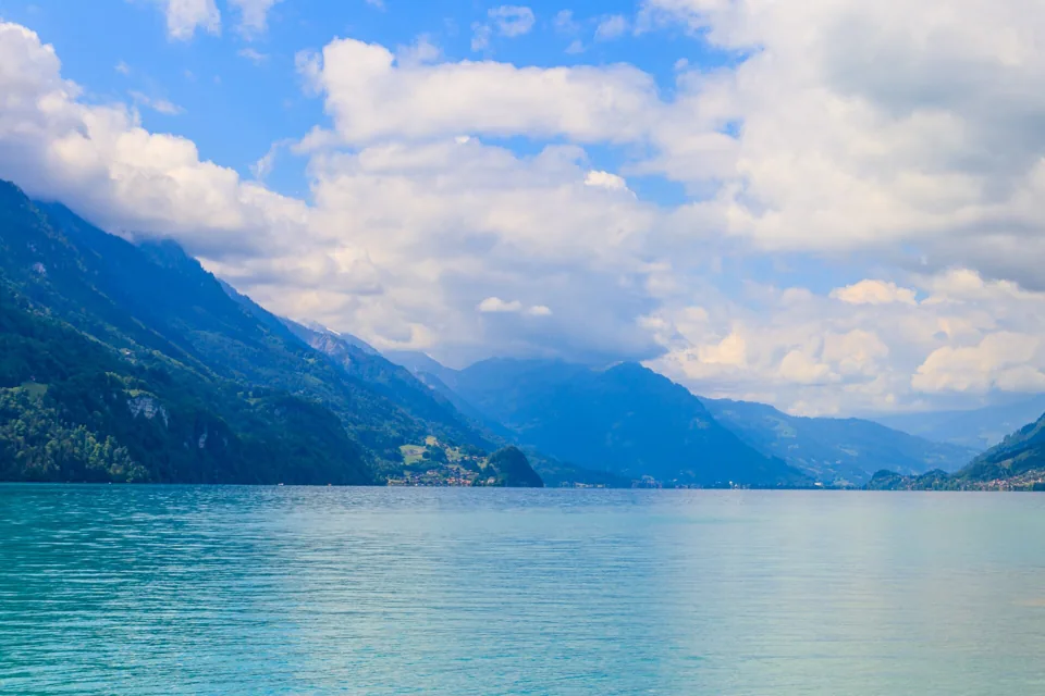 Turquoise water and Alpine mountains at Lake Brienz, Switzerland