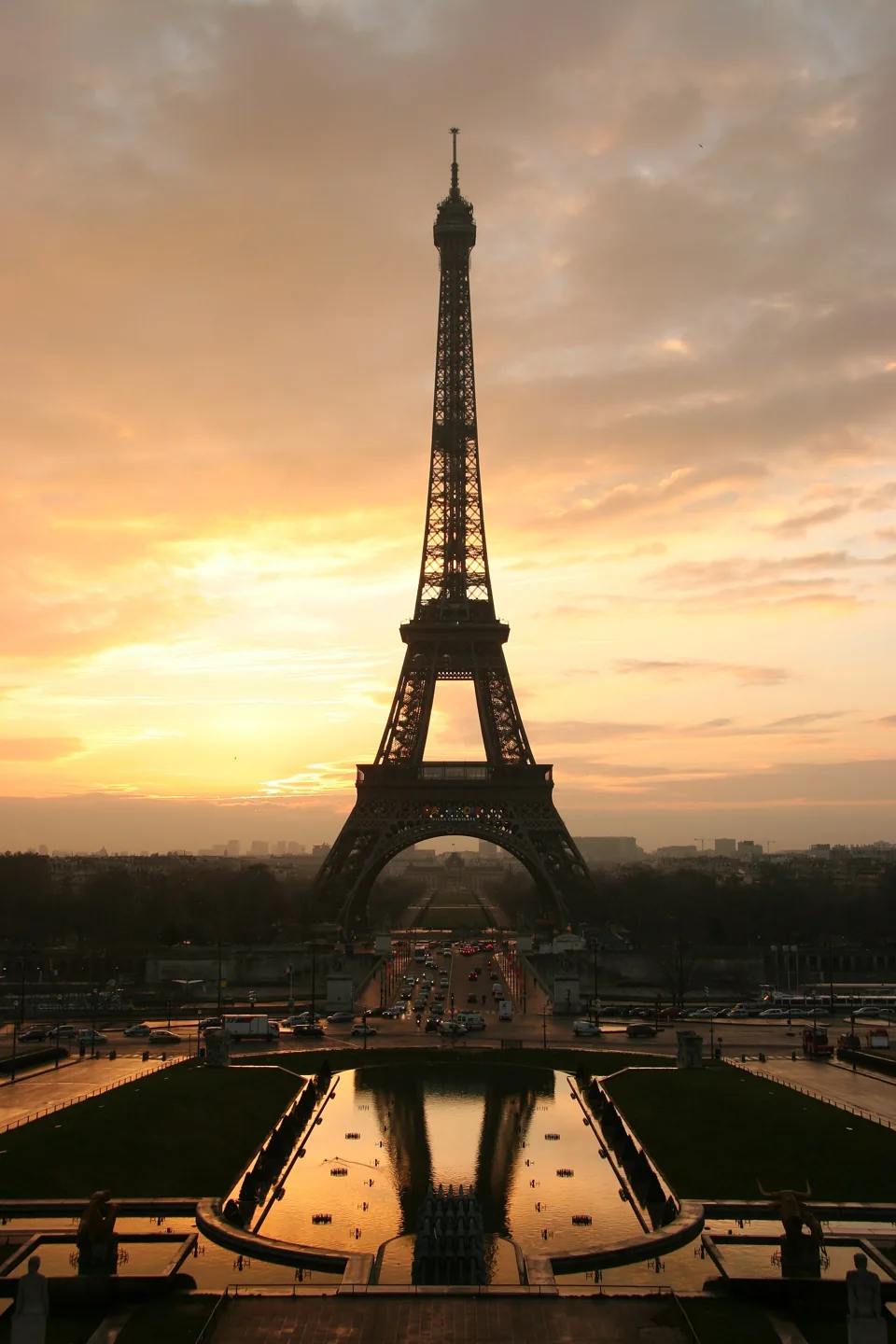 The Eiffel Tower at sunrise from the Trocadéro, Paris